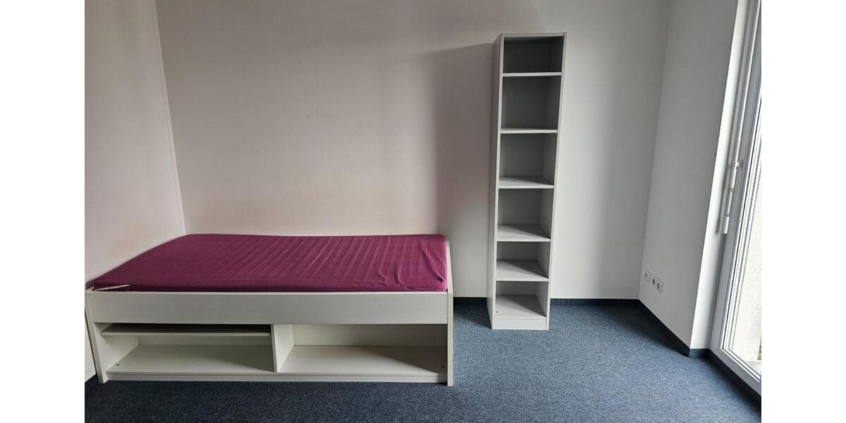 Etagenwohnung Nürnberg Altstadt, St. Lorenz - 1 Zimmer, 24 m&sup2;, 400&euro; | Angebot:25830645