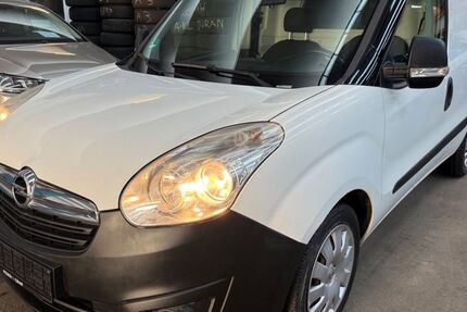 Opel Combo 98.000 km 6.480 &euro; Nürnberg 90439