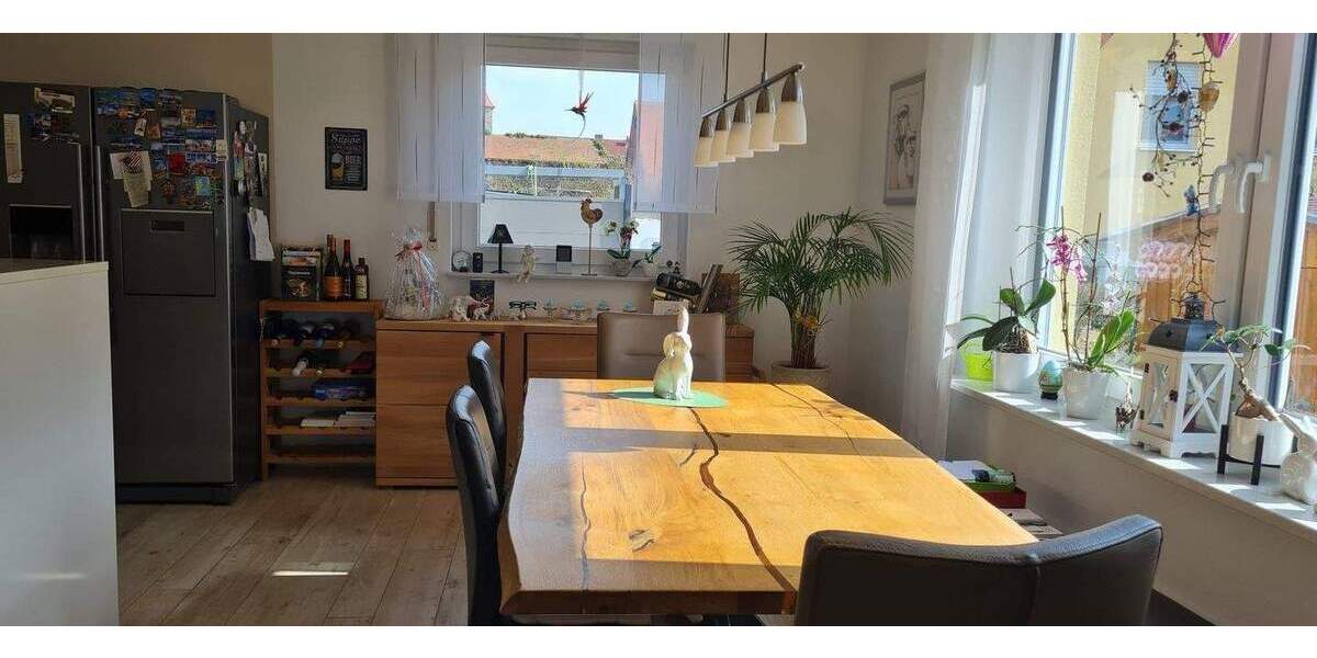 Bungalow Büchenbach - 4 Zimmer, 111 m&sup2;, 650.000&euro; | Angebot:25747997