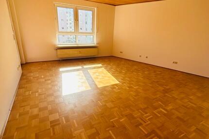 Wohnung Nürnberg Gaismannshof - 3 Zimmer, 84 m&sup2;, 1.150&euro; | Angebot:25923238