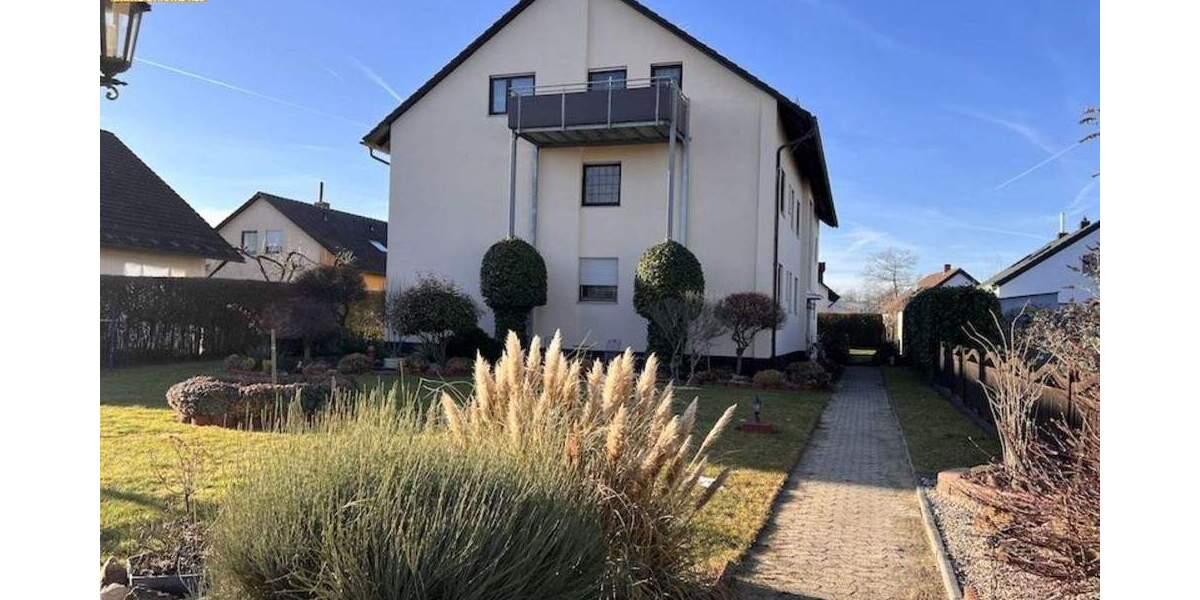 Etagenwohnung Pyrbaum - 4 Zimmer, 111 m&sup2;, 329.000&euro; | Angebot:25662843