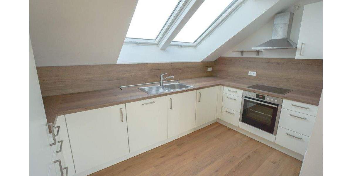 Etagenwohnung Nürnberg Gaismannshof - 3 Zimmer, 70 m&sup2;, 1.112&euro; | Angebot:25672894