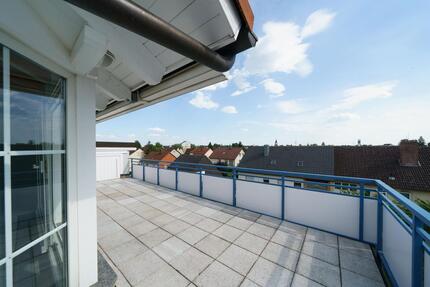 Penthouse mit Dachterrasse und beeindruckendem Panoramablick über Fürth. - Wohnung Fürth 10809563000 | Angebot:26310733