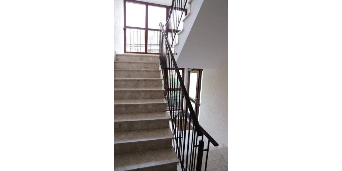 Etagenwohnung Zirndorf - 2 Zimmer, 68 m&sup2;, 244.000&euro; | Angebot:25671102