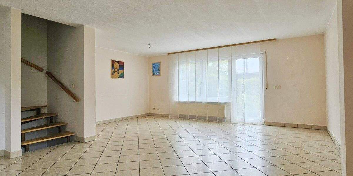 Reihenendhaus Nürnberg Gebersdorf - 5 Zimmer, 146 m&sup2;, 649.000&euro; | Angebot:25732352