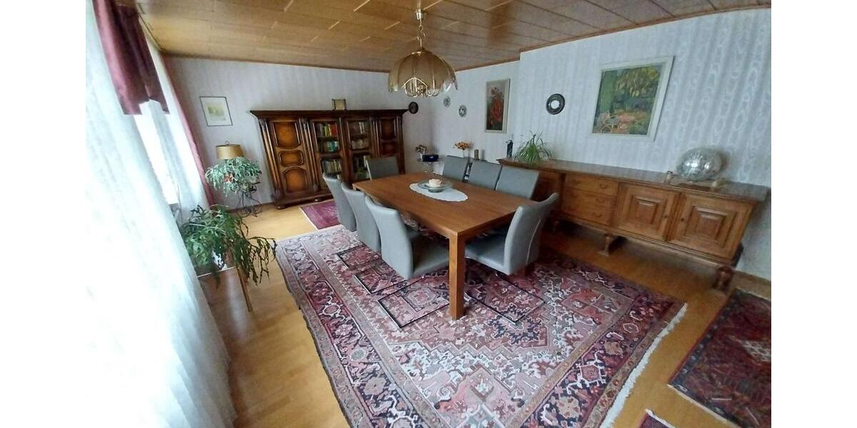 Etagenwohnung Nürnberg Altenfurt - 5 Zimmer, 130 m&sup2;, 380.000&euro; | Angebot:27281896