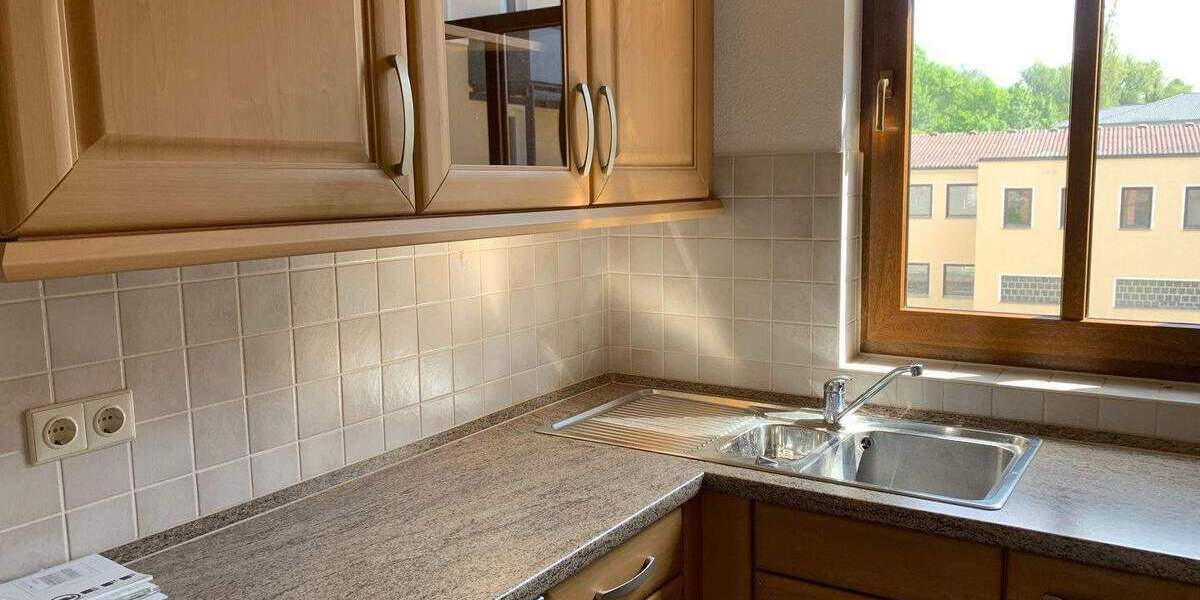 Etagenwohnung Neustadt an der Aisch Neustadt - 3 Zimmer, 86 m&sup2;, 790&euro; | Angebot:25660941