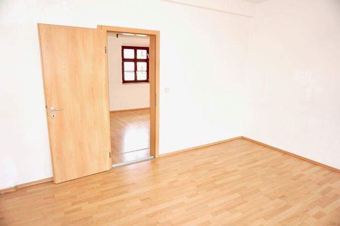 Etagenwohnung Nürnberg Mögeldorf - 3 Zimmer, 71 m&sup2;, 255.000&euro; | Angebot:25695525