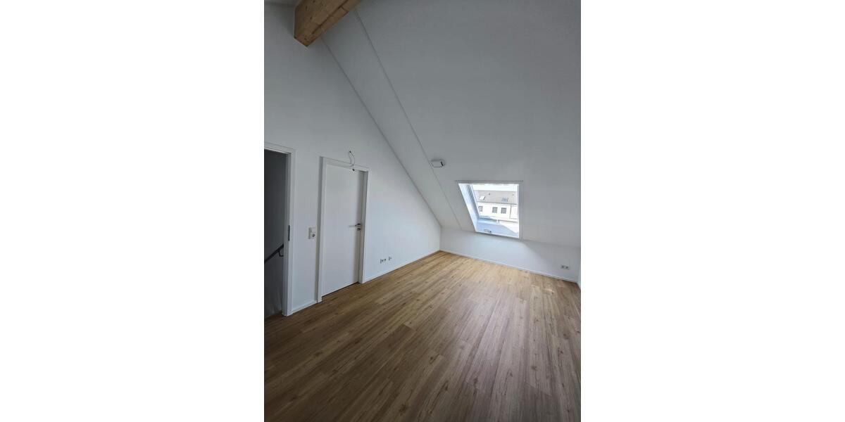 Reihenhaus Stein - 4 Zimmer, 120 m&sup2;, 1.990&euro; | Angebot:27611549