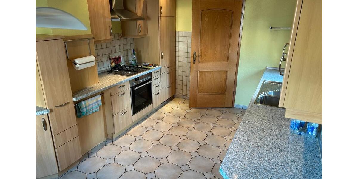 Einfamilienhaus Lauf an der Pegnitz - 7 Zimmer, 170 m&sup2;, 430.000&euro; | Angebot:25408089