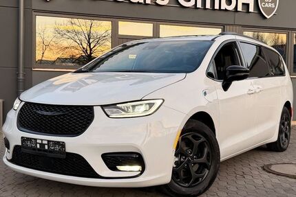 Chrysler Pacifica 23.582 km 37.900 &euro; Zirndorf 90513