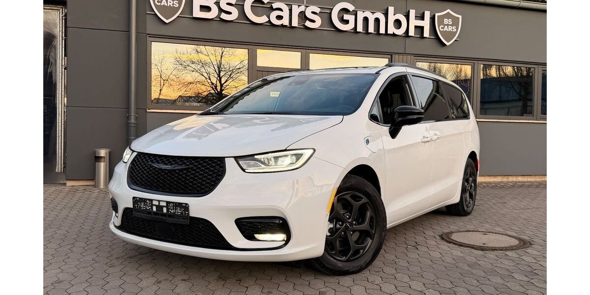 Chrysler Pacifica 23.582 km 37.900 &euro; Zirndorf 90513