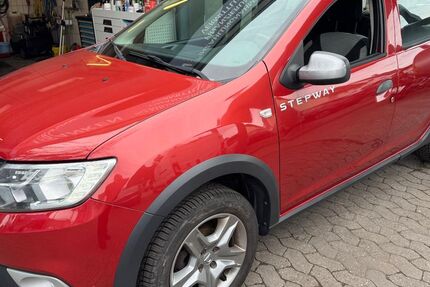 Dacia Sandero 198.000 km 4.650 &euro; Nürnberg 90453