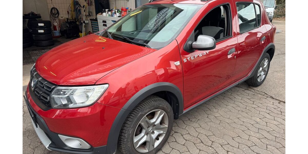 Dacia Sandero 198.000 km 4.650 &euro; Nürnberg 90453