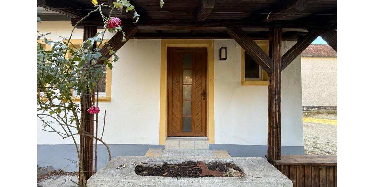 Einfamilienhaus Weisendorf - 6.5 Zimmer, 122 m&sup2;, 1.550&euro; | Angebot:24316699