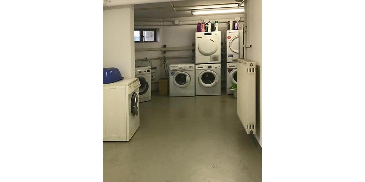 Dachgeschoßwohnung Erlangen Am Anger - 1 Zimmer, 27 m&sup2;, 900&euro; | Angebot:25170209