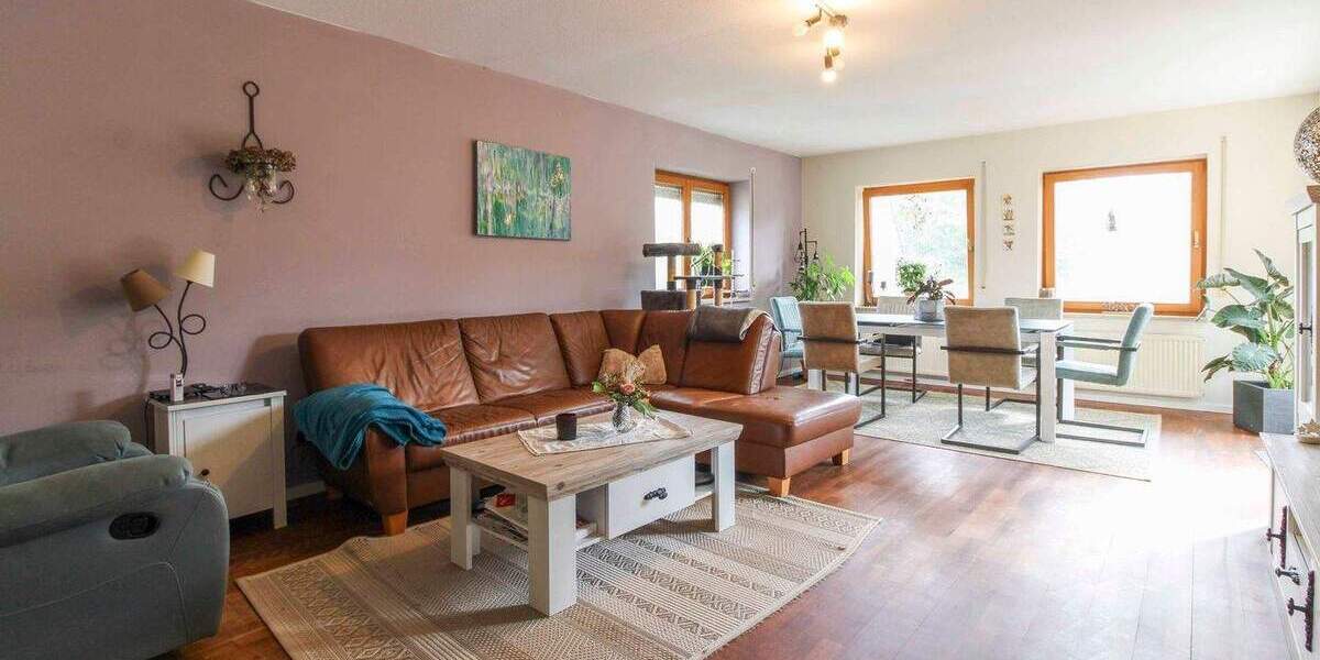 Einfamilienhaus Büchenbach - 8 Zimmer, 455.000&euro; | Angebot:25879113