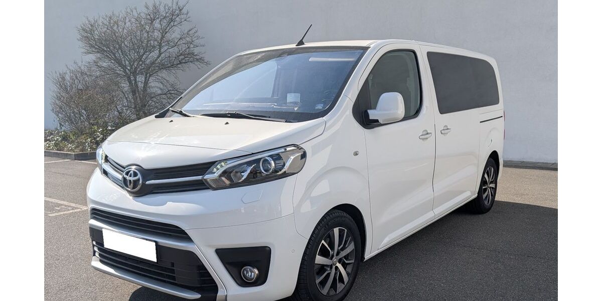 Toyota Proace (Verso) 87.000 km 26.900 &euro; Fürth 90765