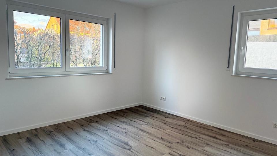 Erdgeschoßwohnung Leinburg - 3 Zimmer, 94 m&sup2;, 1.466&euro; | Angebot:25973558