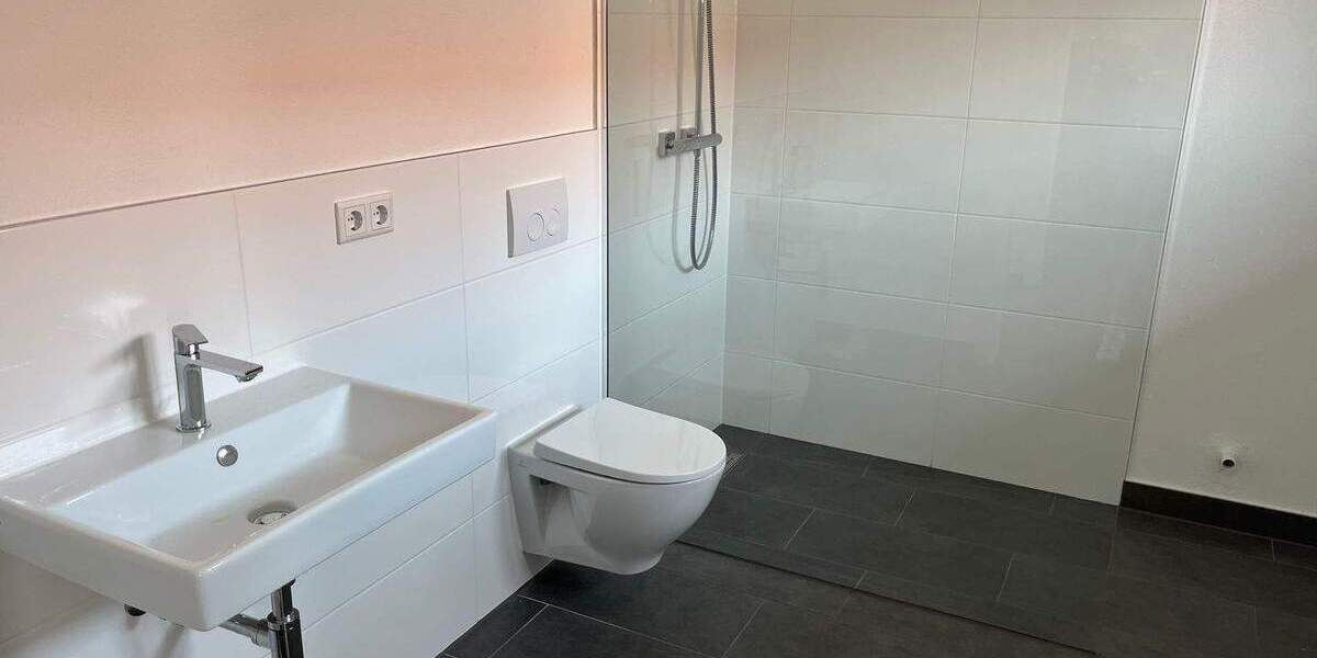 Doppelhaushälfte Markt Erlbach Eschenbach - 5 Zimmer, 121 m&sup2;, 1.690&euro; | Angebot:25666569