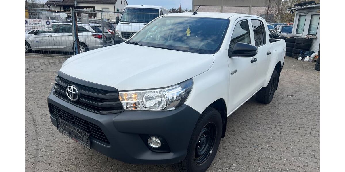 Toyota Hilux 175.000 km 19.900 &euro; Nürnberg 90431