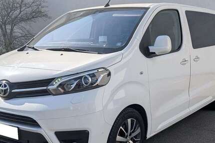 Toyota Proace 87.000 km 26.900 &euro; Fürth 90765