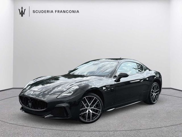 Maserati Granturismo 9.600 km 176.900 &euro; Nürnberg 90403