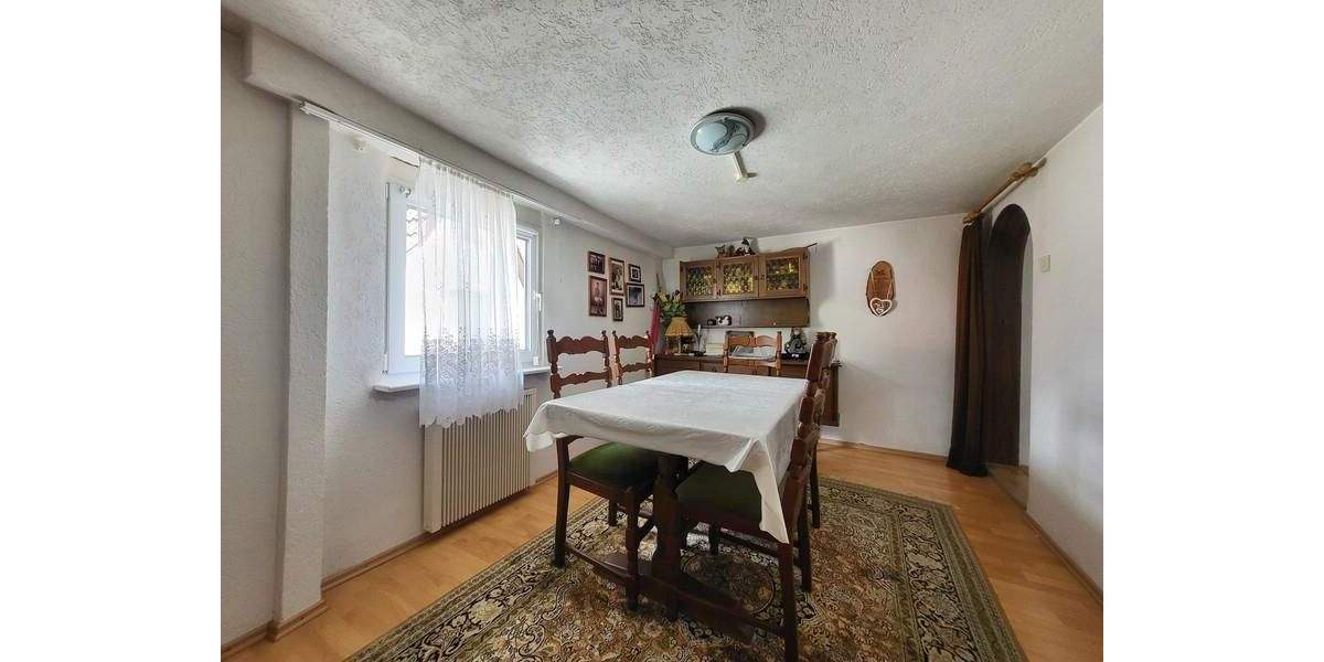 Mehrfamilienhaus, Wohnhaus Simmelsdorf Hüttenbach - 8 Zimmer, 107 m&sup2;, 208.000&euro; | Angebot:25699410