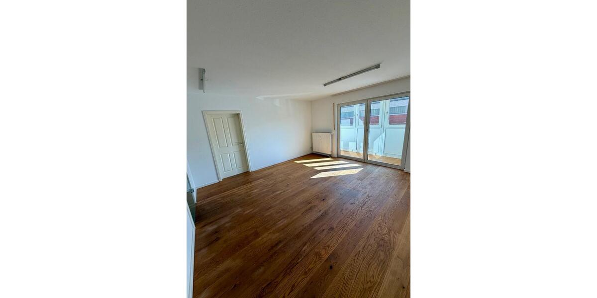 Etagenwohnung Nürnberg Hasenbuck - 2 Zimmer, 60 m&sup2;, 790&euro; | Angebot:25932557