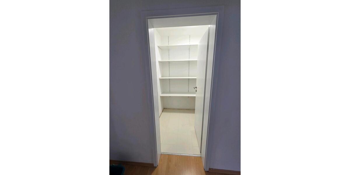 Erdgeschoßwohnung Erlangen Alterlangen - 4 Zimmer, 130 m&sup2;, 1.650&euro; | Angebot:26277316