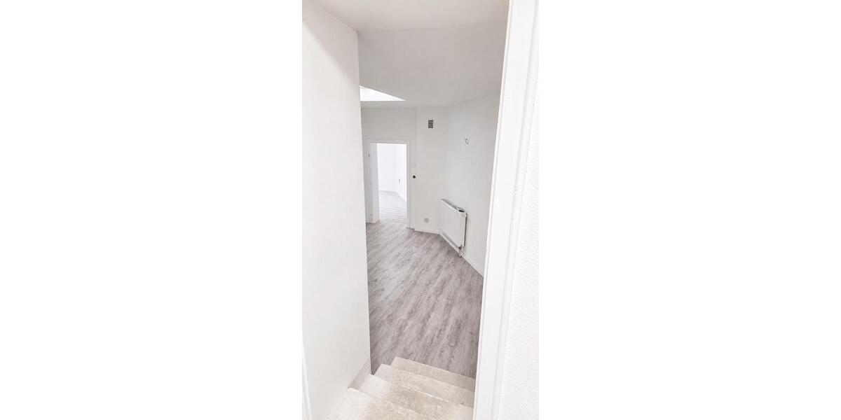 Etagenwohnung Fürth Südstadt - 5 Zimmer, 95 m&sup2;, 239.000&euro; | Angebot:26984127
