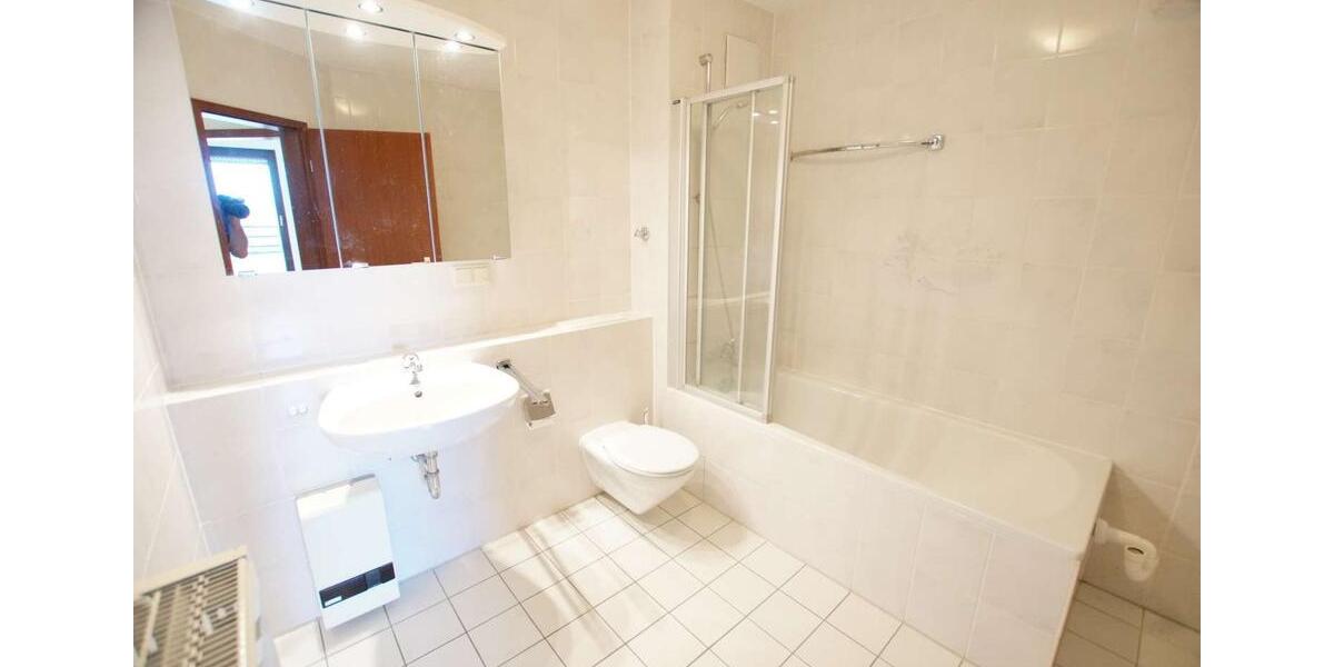 Etagenwohnung Nürnberg Schnepfenreuth - 2 Zimmer, 68 m&sup2;, 903&euro; | Angebot:25564187