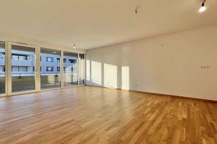 Wohnung Nürnberg Eberhardshof - 3 Zimmer, 86 m&sup2;, 1.390&euro; | Angebot:26047978