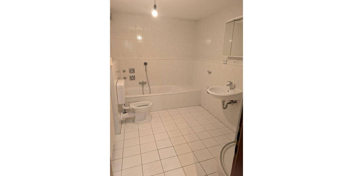Etagenwohnung Nürnberg Thon - 2 Zimmer, 65 m&sup2;, 250.000&euro; | Angebot:26641481