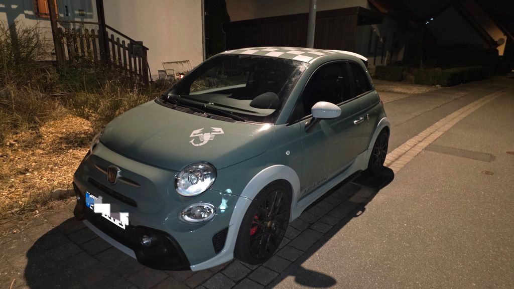 Abarth 695 31.000 km 22.999 &euro; Aurachtal 91086