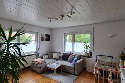 Wohnung Eckental - 3 Zimmer, 77 m&sup2;, 800&euro; | Angebot:25934656