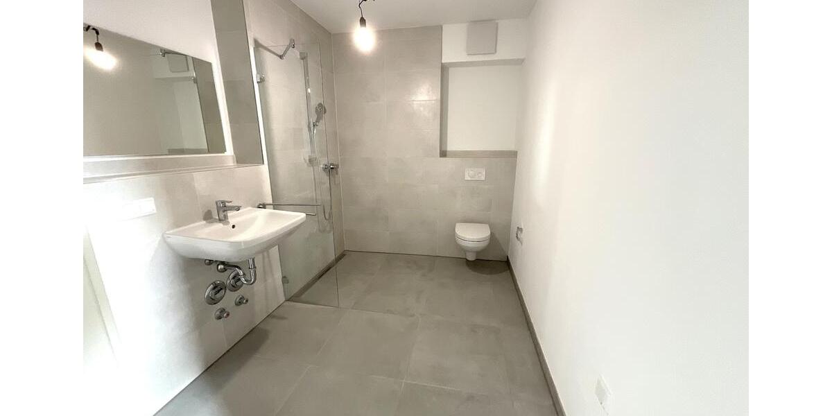 Etagenwohnung Nürnberg Gleißhammer - 3 Zimmer, 73 m&sup2;, 1.294&euro; | Angebot:25781706