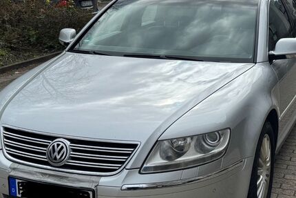 VW Phaeton 149.000 km 5.990 &euro; Nürnberg 90552