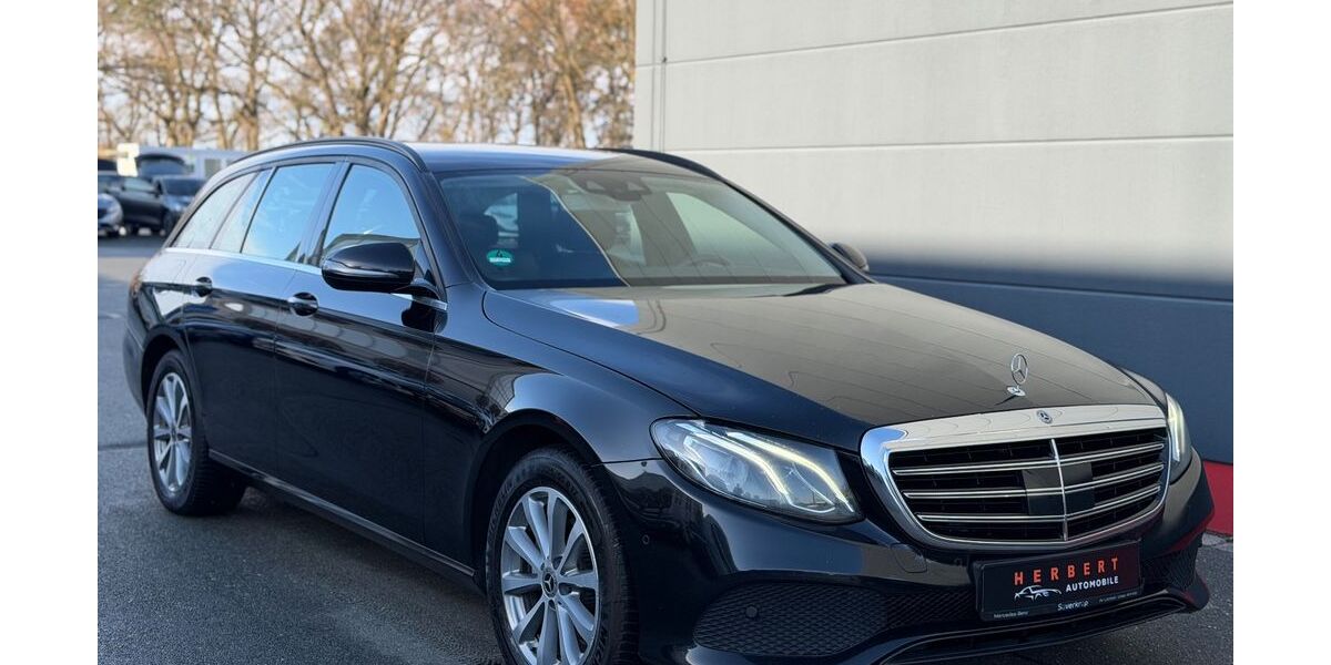 Mercedes-Benz E 200 289.539 km 11.950 &euro; Fürth 90763