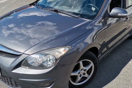 Hyundai i30 183.300 km 3.599 &euro; Fürth 90762