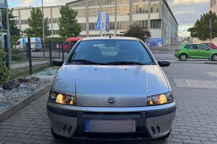 Fiat Punto 107.323 km 1.350 &euro; Fürth 90763