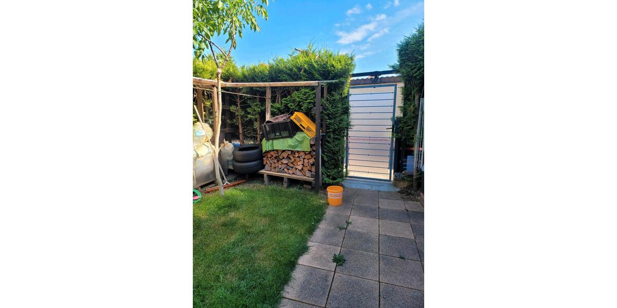 Doppelhaushälfte Lauf an der Pegnitz - 4 Zimmer, 120 m&sup2;, 2.200&euro; | Angebot:24820192