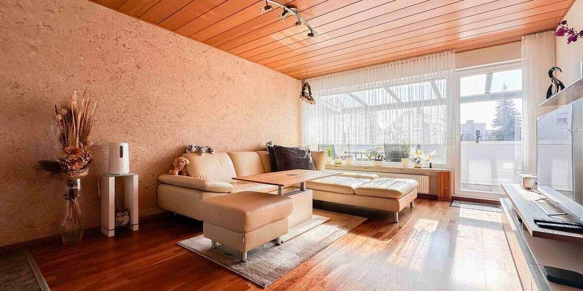 Doppelhaushälfte Nürnberg Schweinau - 8 Zimmer, 179 m&sup2;, 589.000&euro; | Angebot:25718326