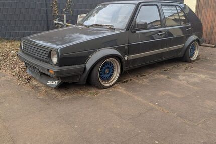 VW Golf 175.000 km 2.500 &euro; Nürnberg 90425