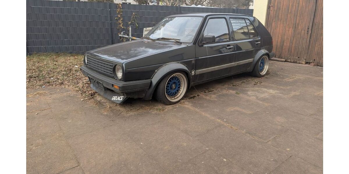 VW Golf 175.000 km 2.500 &euro; Nürnberg 90425