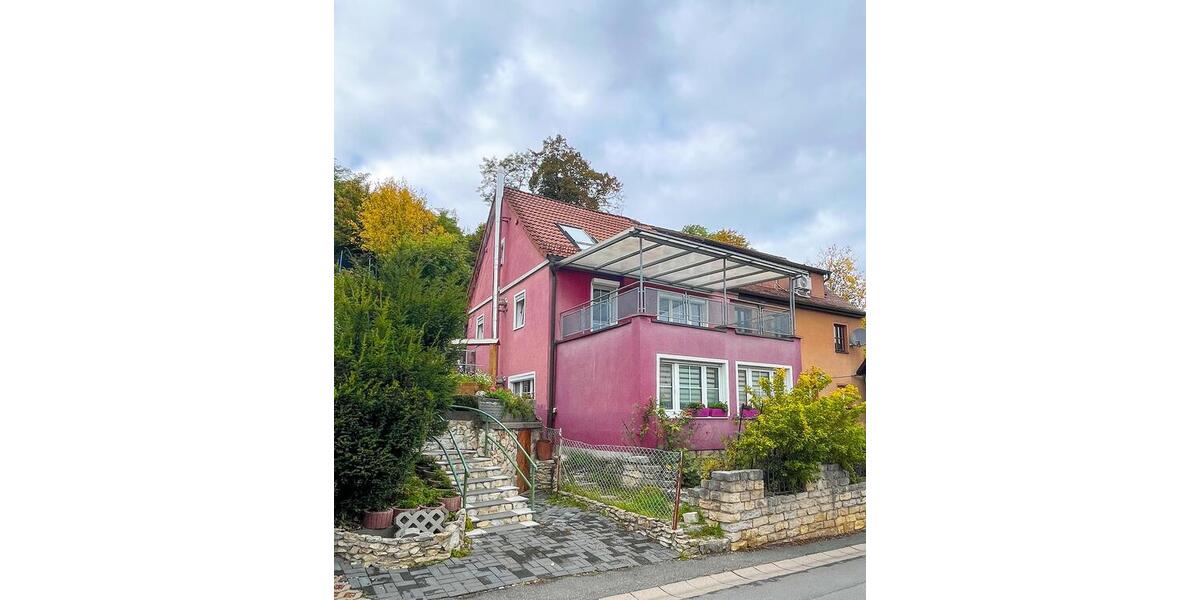 Großzügige Wohnung mit 2 Balkonen! - 3- Gräfenberg 10809474132 | Angebot:24410054