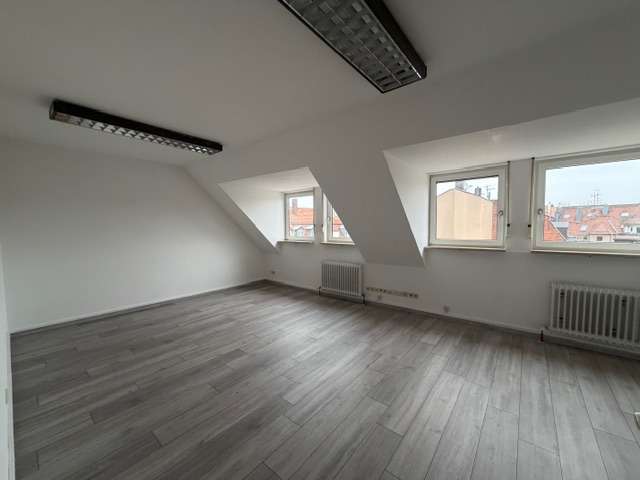 Einfamilienhaus Nürnberg Kleinweidenmühle - 36 Zimmer, 954 m&sup2;, 2.990.000&euro; | Angebot:26580476