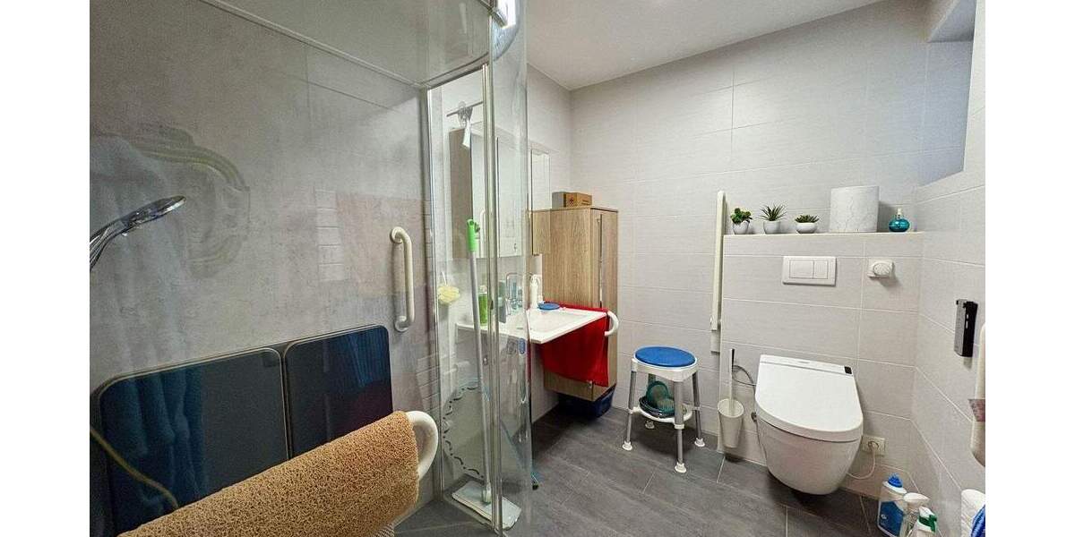 Einfamilienhaus Erlangen Tennenlohe - 7 Zimmer, 155 m&sup2;, 890.000&euro; | Angebot:25671213