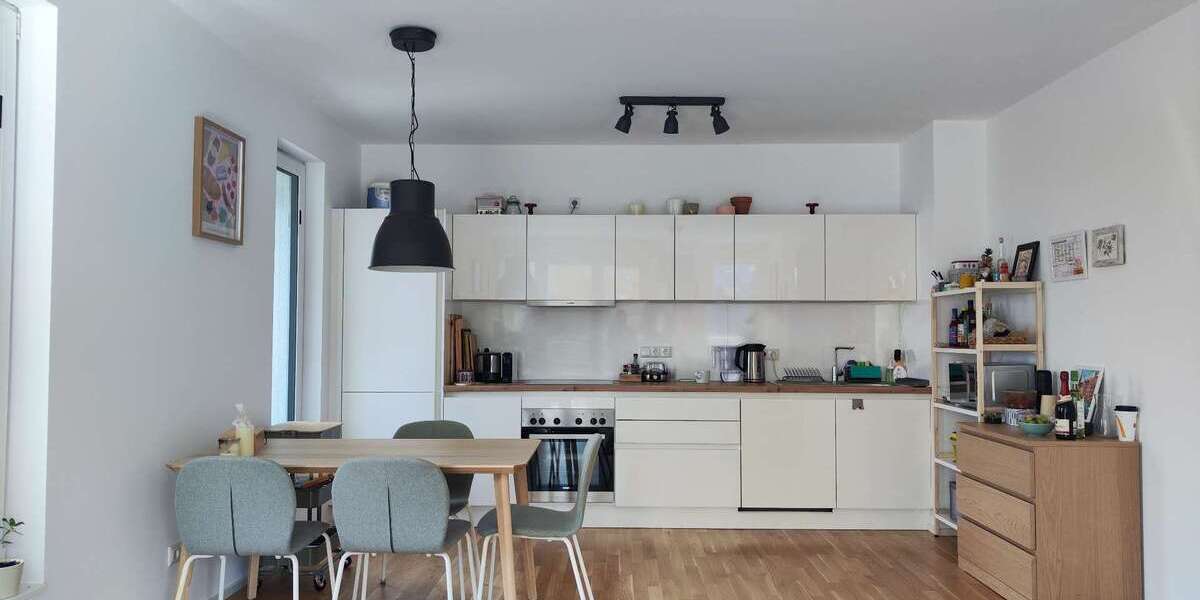 Etagenwohnung Erlangen Am Anger - 3 Zimmer, 86 m&sup2;, 1.189&euro; | Angebot:25636160