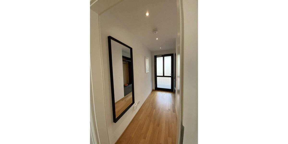 Etagenwohnung Zirndorf - 2 Zimmer, 64 m&sup2;, 1.100&euro; | Angebot:25896526